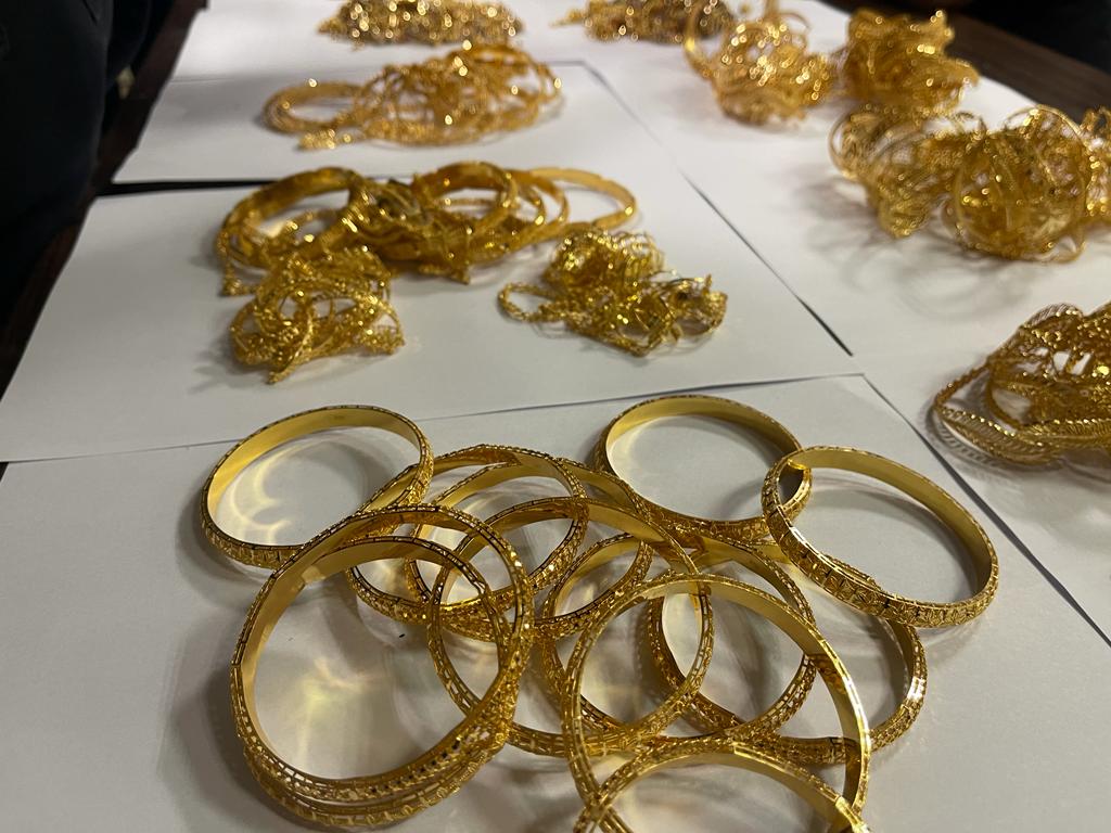 Impact of Global Gold and Silver Price Drop on Sri Lanka Analyzed