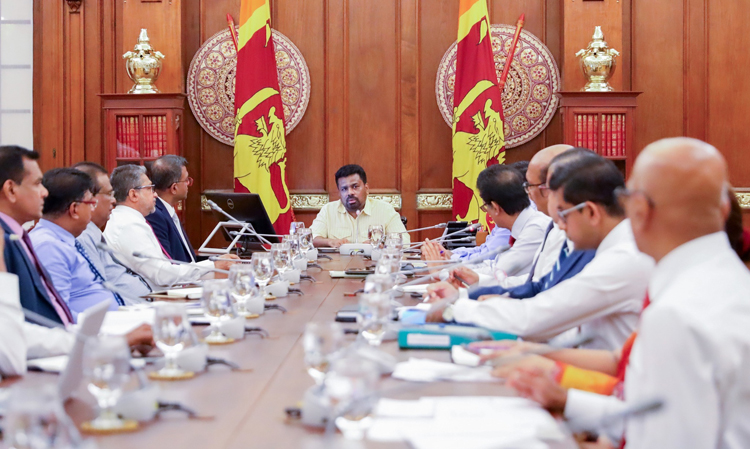 President Convenes High-Level Talks to Address War’s Economic Impact on Sri Lanka and Implement Urgent Measures