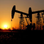 U.S. Grants 30-Day License for Nations to Purchase Stranded Russian Oil, Prompting Price Drop